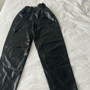 WILFRED - FAUX LEATHER PANTS